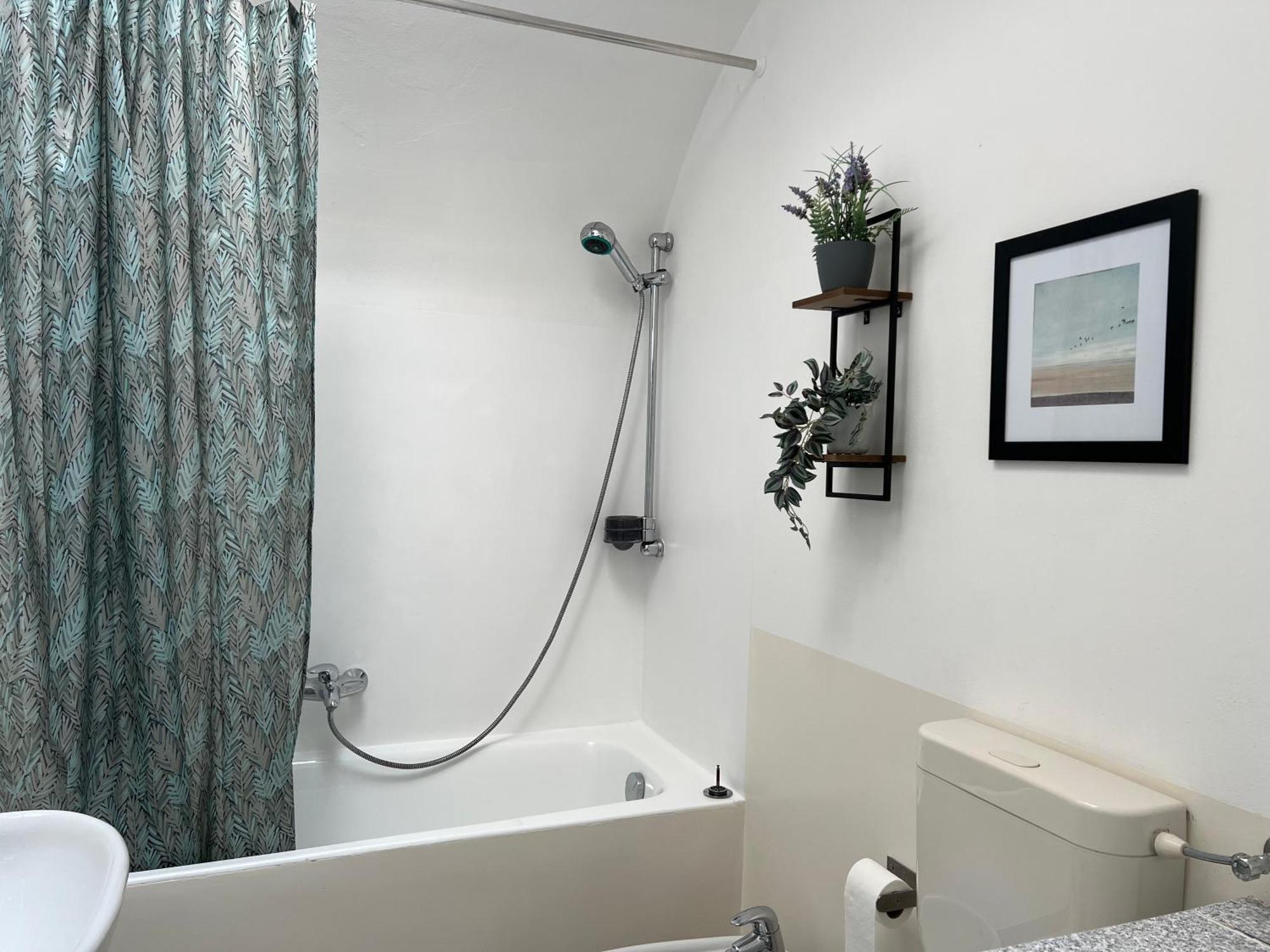 Spacious 2 bedroom condo Colletta Exterior foto
